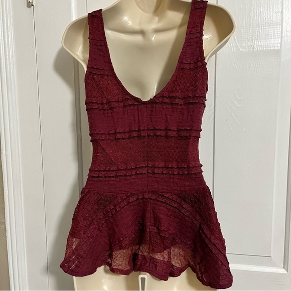Ganni Maroon Red Lace Peplum Tank Top Small M2 - Picture 9 of 11